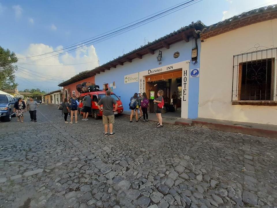 Dionisio Inn Antigua Exteriör bild